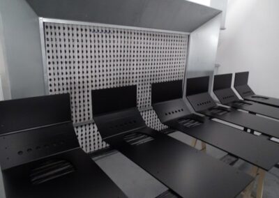 zdjęcie z produkcji w firmie damzo